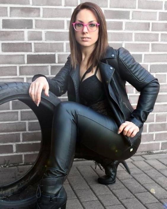 25P My favorite latex leather and femdom 2020 - 1