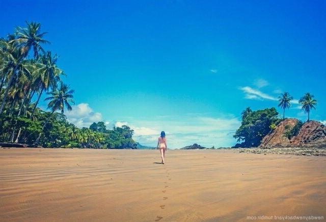 25P 0845 Nature and women nude