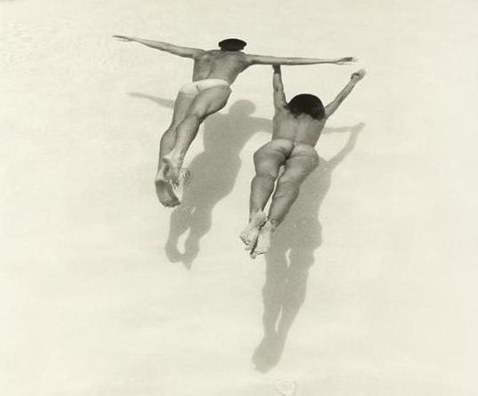 25P 0845 Nature and women nude