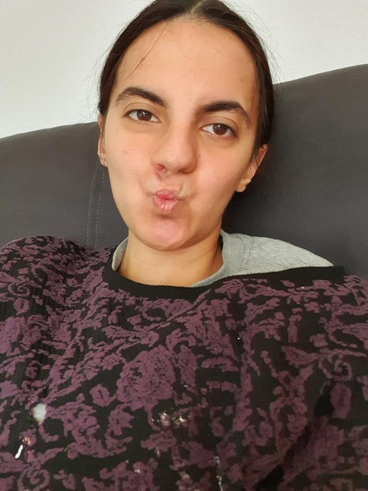 9P Turkish cirkin Girl Esra Germany