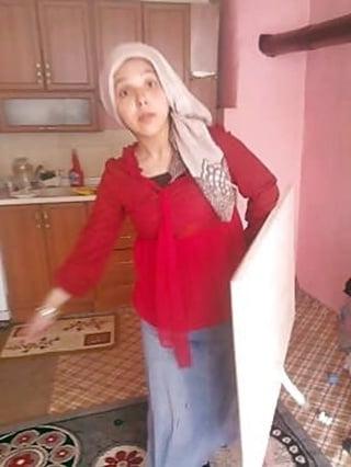 25P Turk koylu duygu turbanli evli kadin turban baldiz turkish
