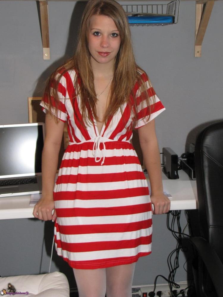 20P CINDY IN RED &amp;WHITE STRIPES