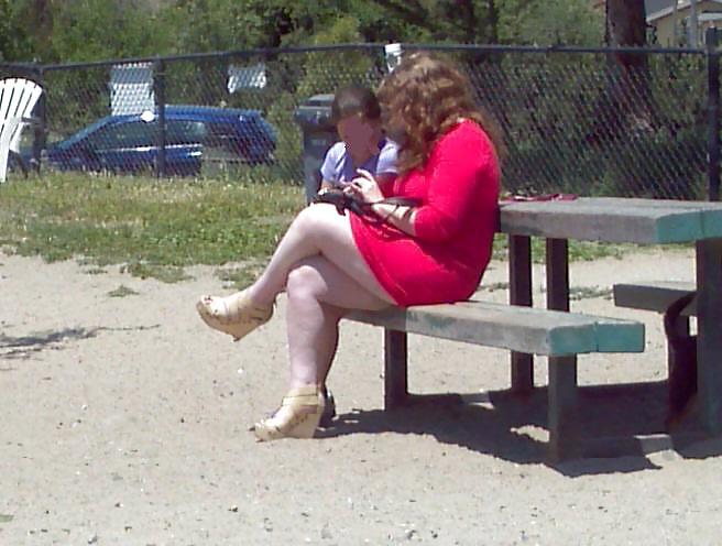 9P Sexy BBW Big Thighs-Candid Public 