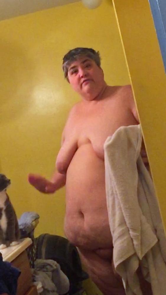 5P Ssbbw grandma