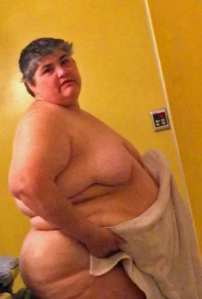 5P Ssbbw grandma