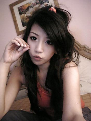 9P Young, but legal Asian babes!  