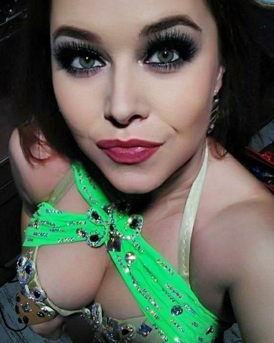 25P Makeup fetish 73