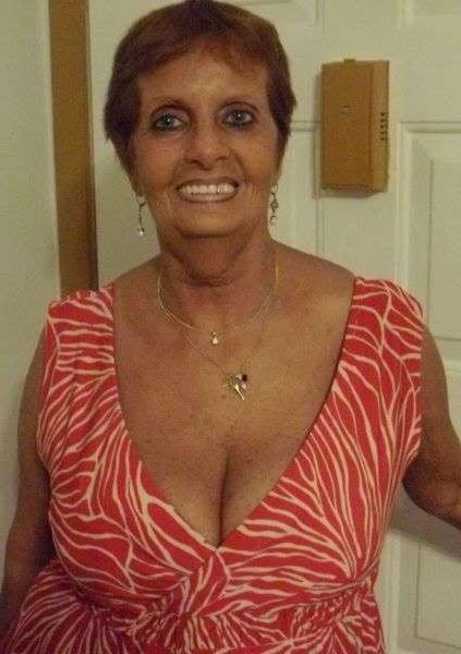 25P Help. Im addicted 2 granny cleavage 2