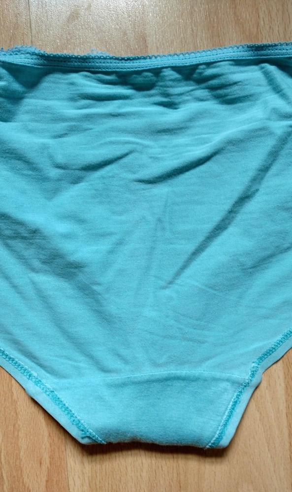 25P Assorted underwear