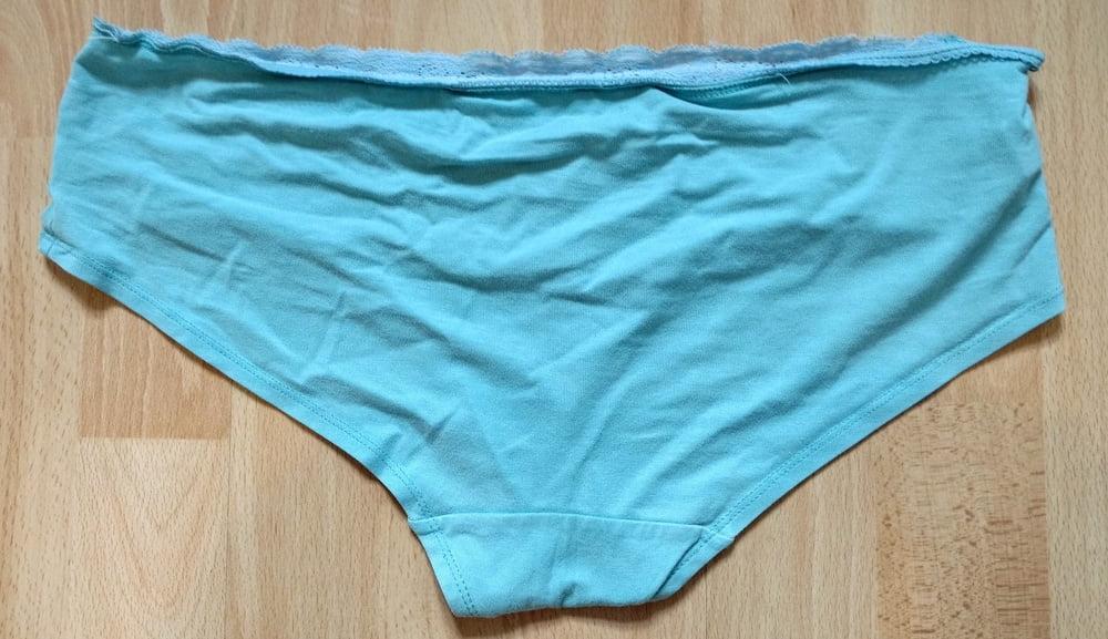 25P Assorted underwear