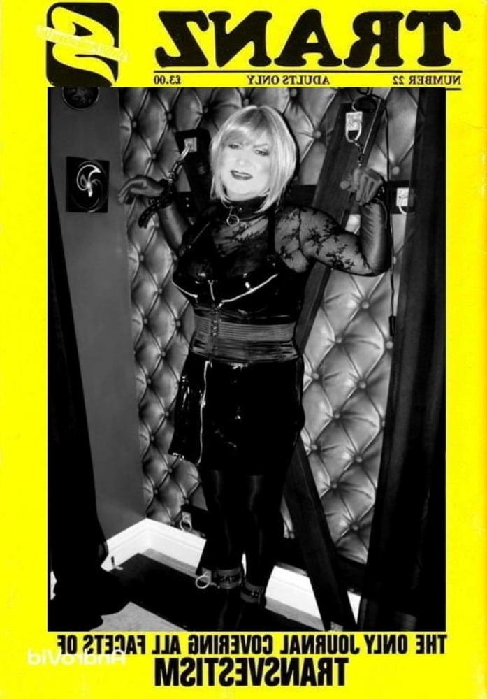 25P Fetish Laura