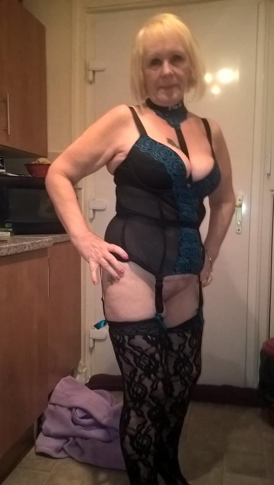 25P real cheap but classy grannies and matures