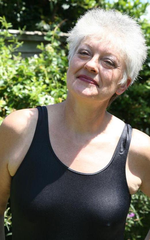 15P Sexy grandma 24