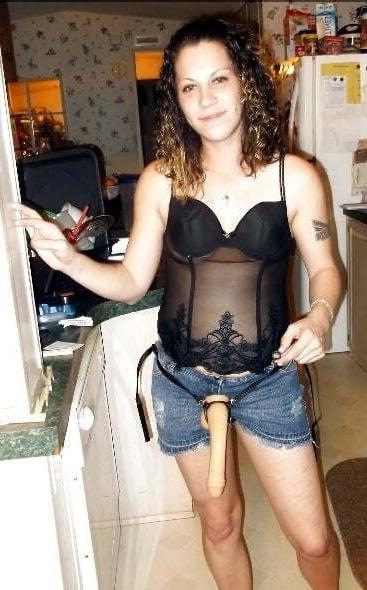 22P Strapon femdom 69