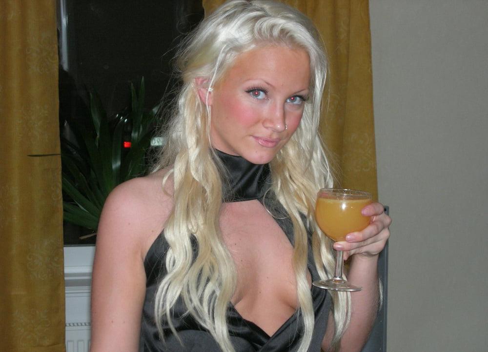 25P Privat Fotos From Danish Sex Magazin
