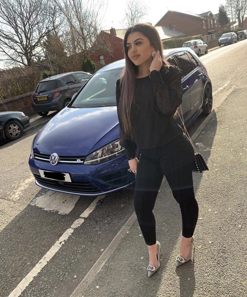 19P Gorgeous paki, how would you shag her?