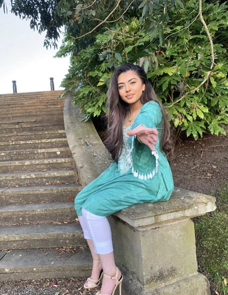 19P Gorgeous paki, how would you shag her?