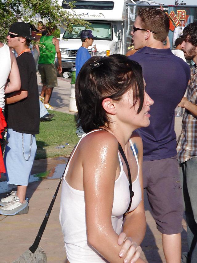 25P Nipple Pokies