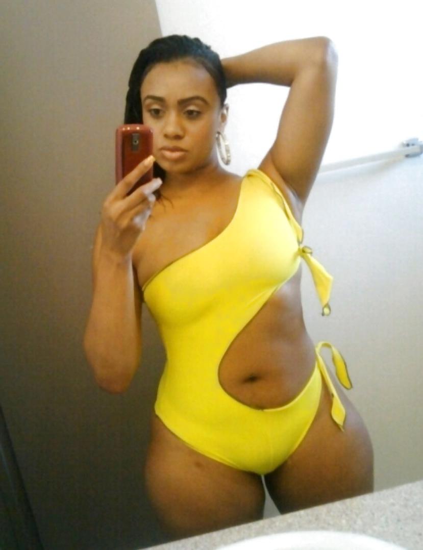 25P Wide Hips and Sexy Asses (Black Edition) Vol. I