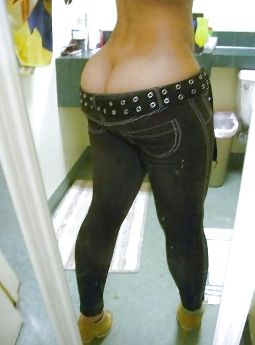 25P Wide Hips and Sexy Asses (Black Edition) Vol. I