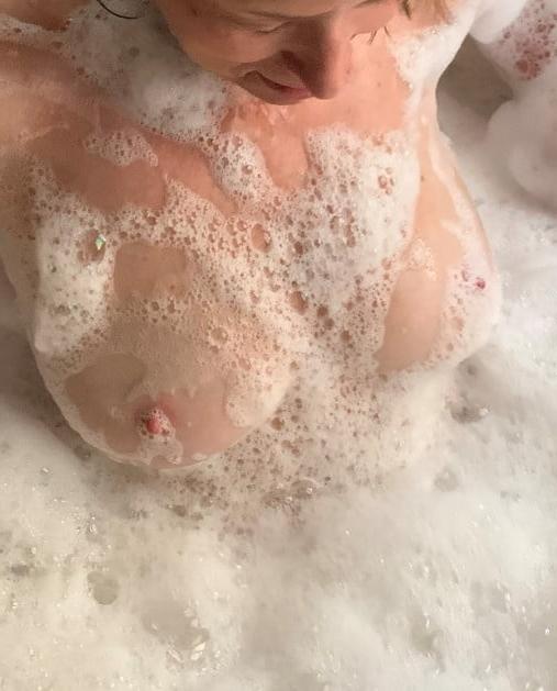 25P Matures in shower or tub 11