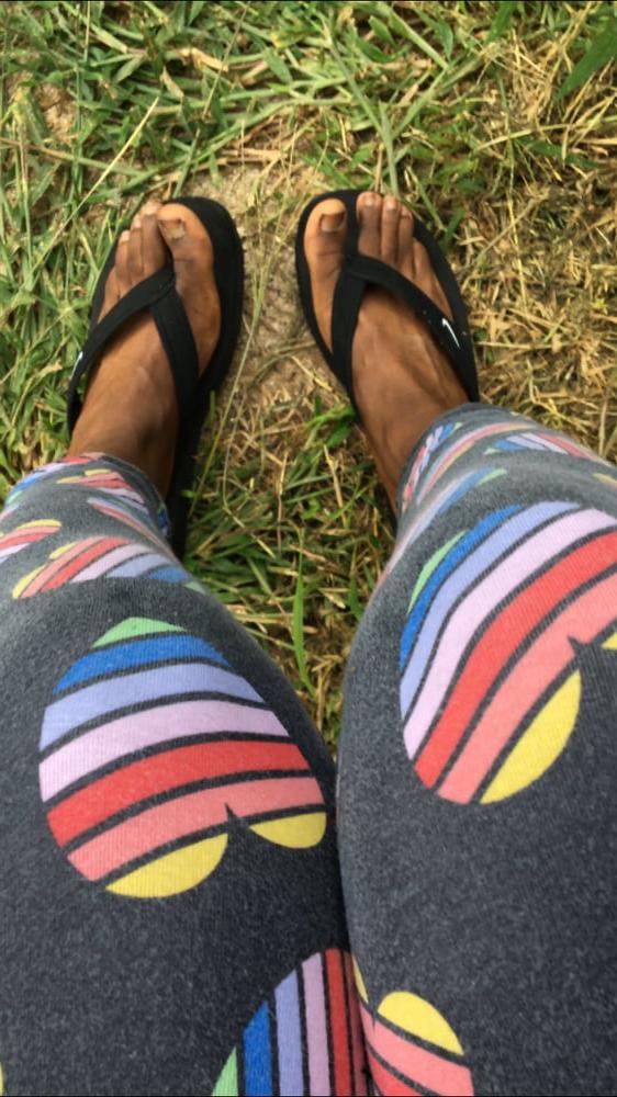 9P Sissy Outside Being Naughty