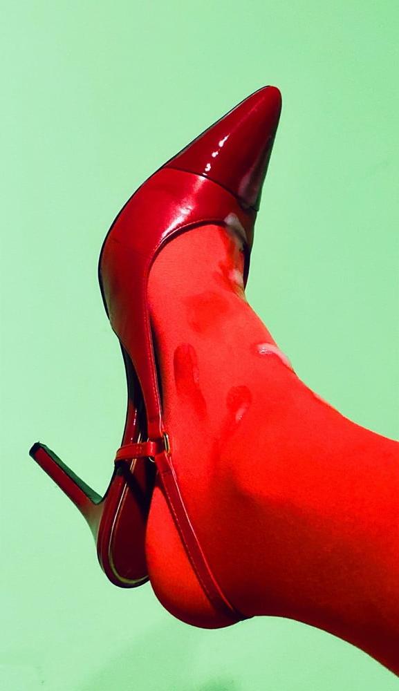 13P My red nylon-heels