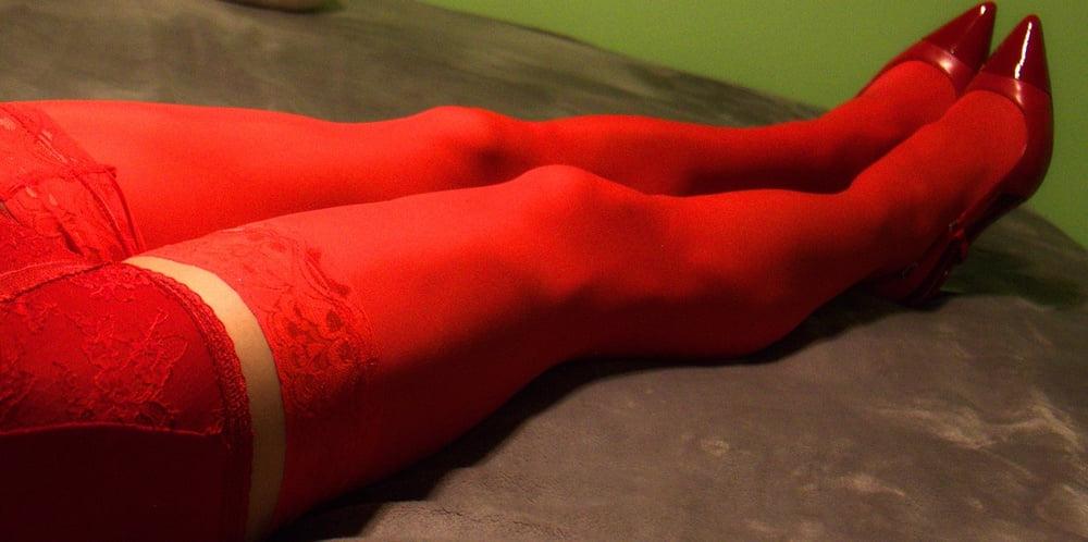 13P My red nylon-heels