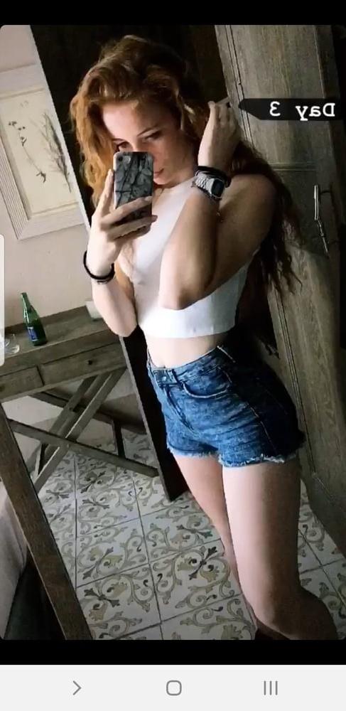 19P Sexy red girl