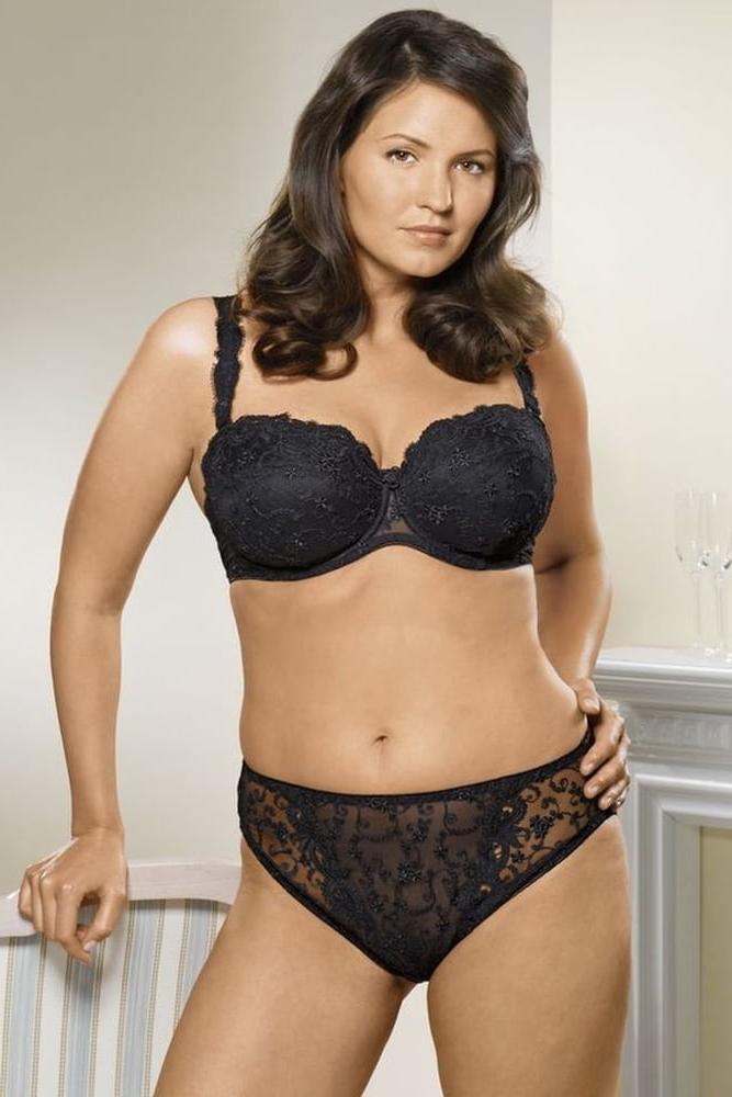 25P Black lace panties