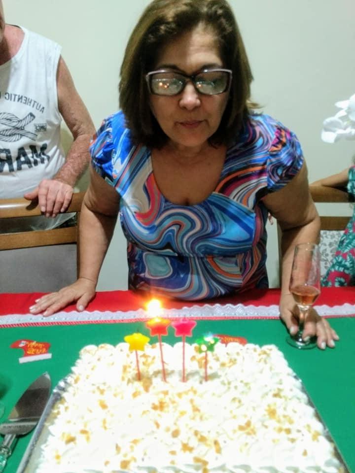 10P Sexy grandma