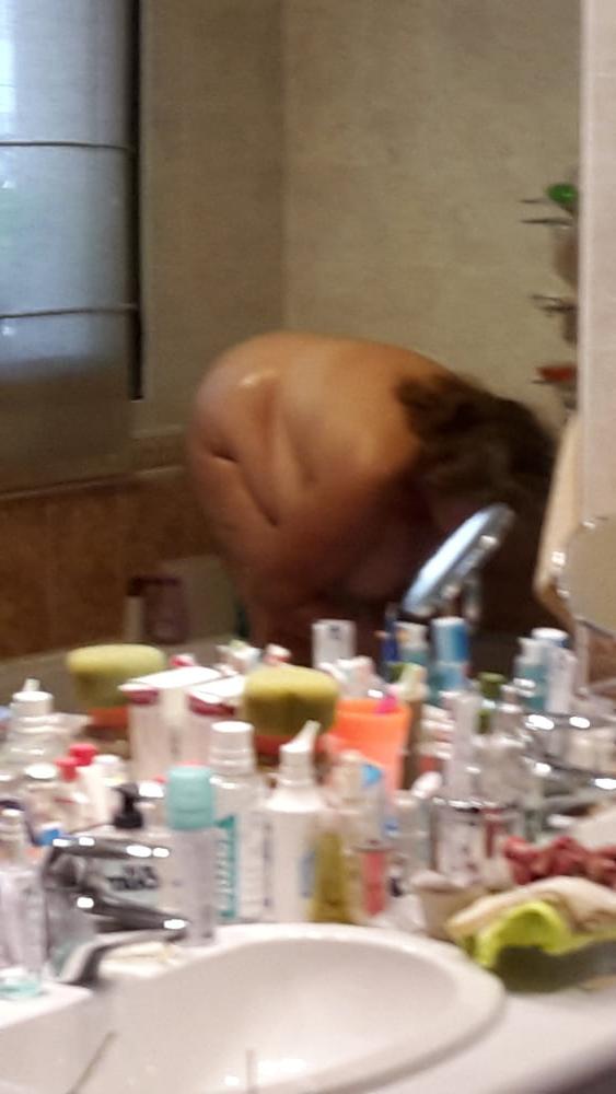 11P MY FEMALE TO THE SHOWER