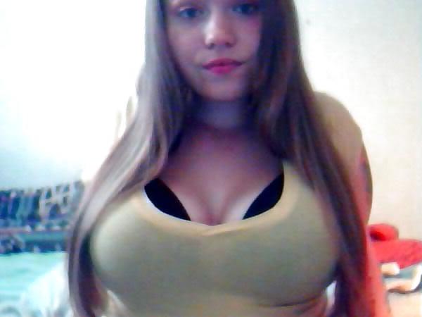 25P Teen Cleavage - Dressed