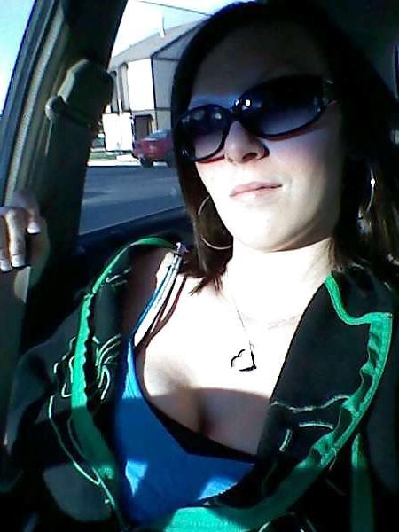 25P Teen Cleavage - Dressed