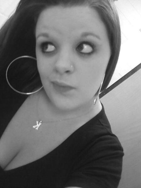 25P Teen Cleavage - Dressed