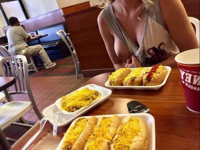 25P women showing off their pussy or breast in restaurant