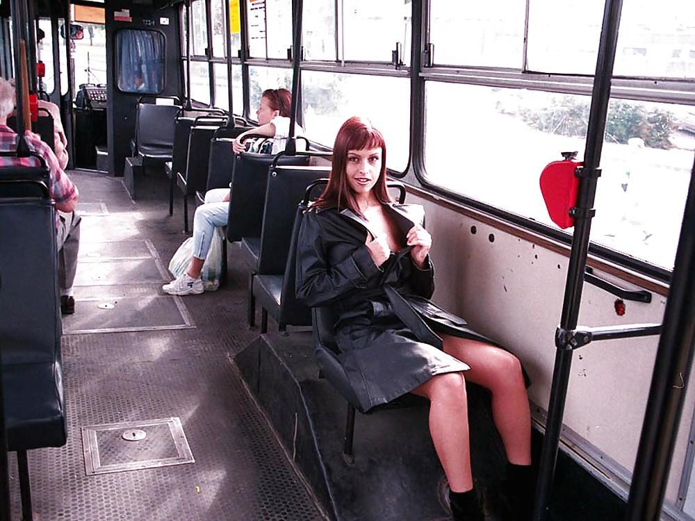 25P FLASHING IN PUBLIC - ORSY