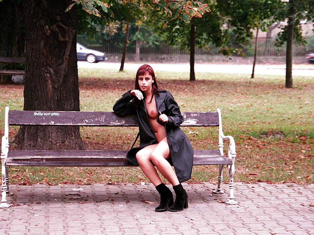 25P FLASHING IN PUBLIC - ORSY