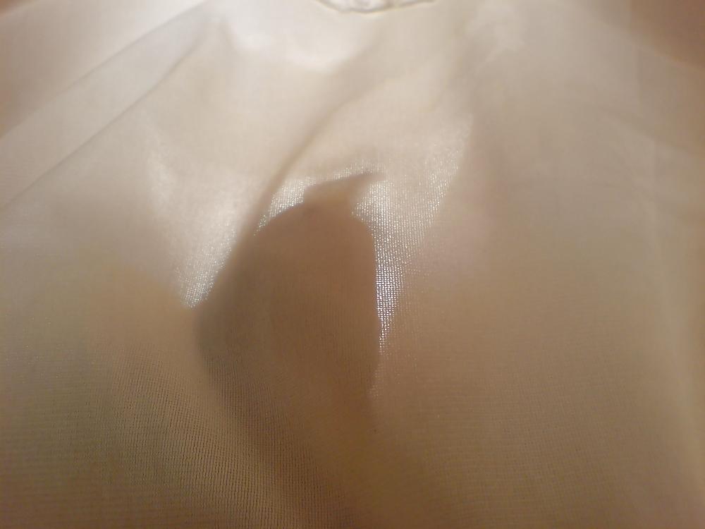 14P White slip