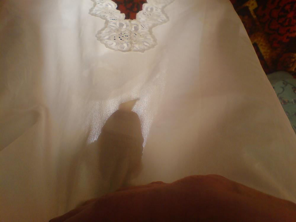 14P White slip