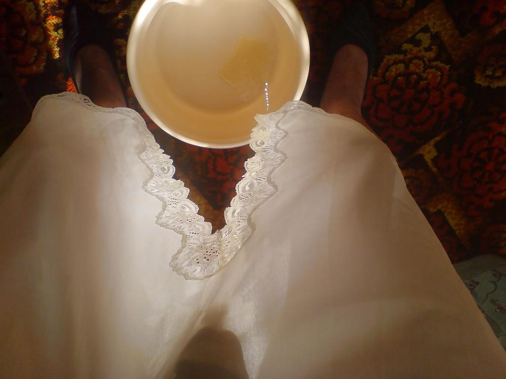 14P White slip