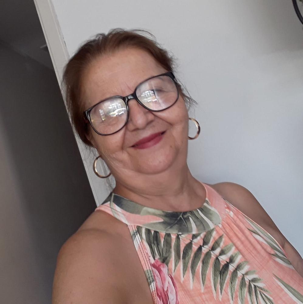 23P Sensual grandma