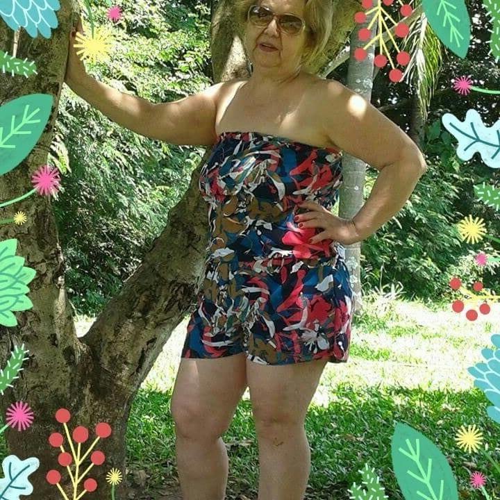 23P Sensual grandma