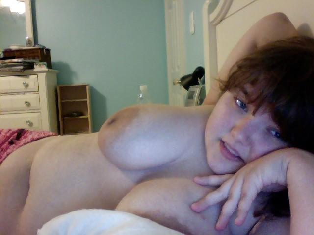 25P YOUNG BBW WITH MEGA TITS