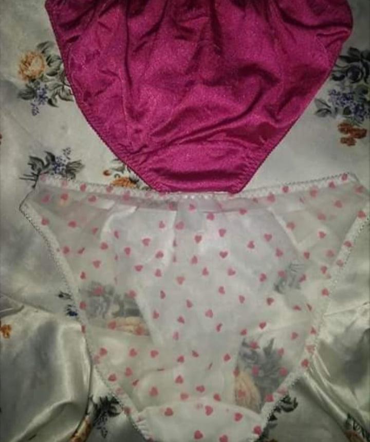 8P Sri lankan Lady Panty Show 1