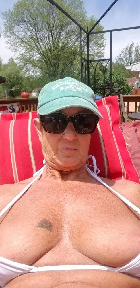 25P sexy grandma 23