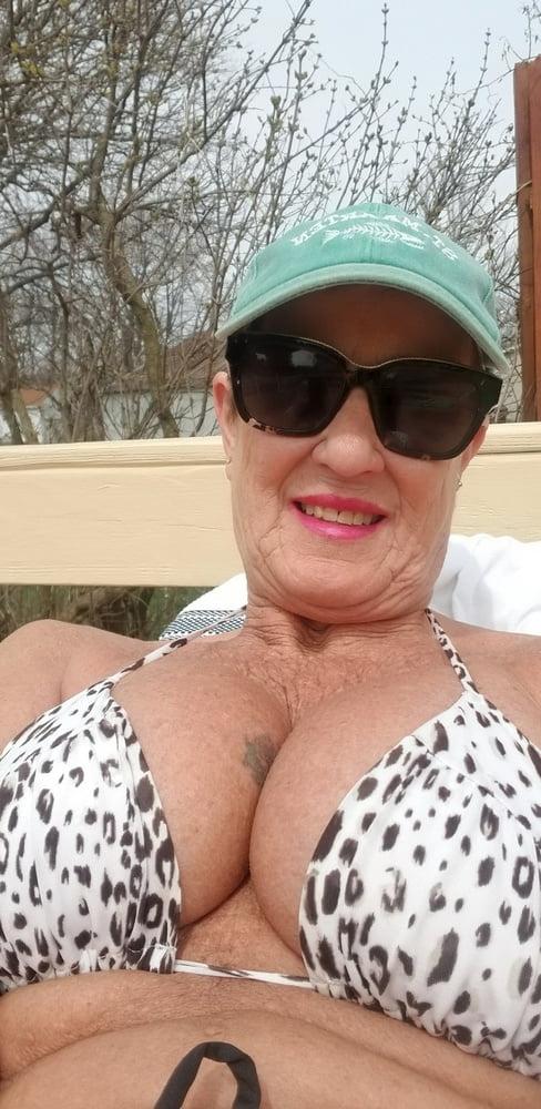 25P sexy grandma 23