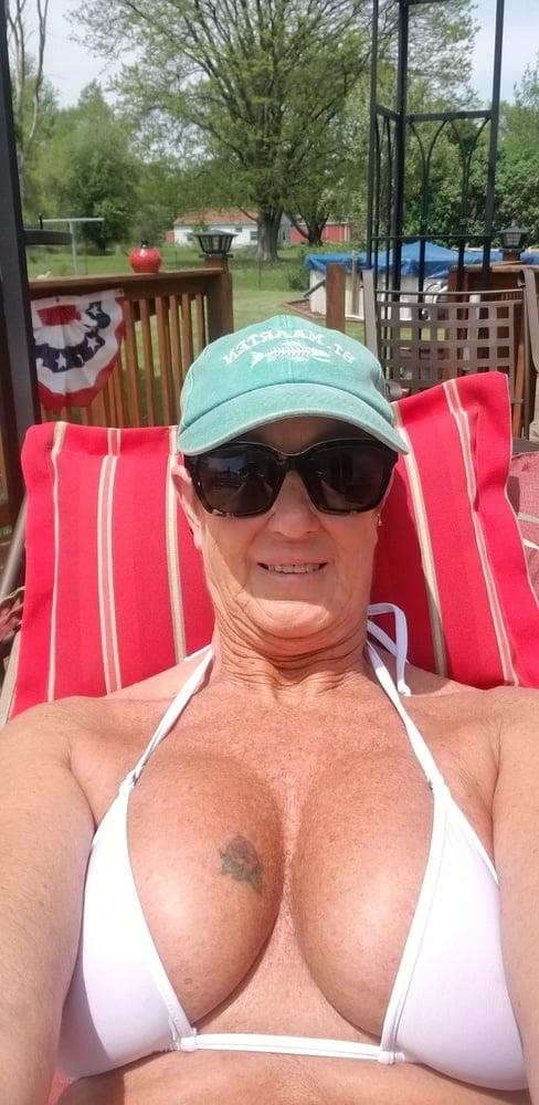 25P sexy grandma 23