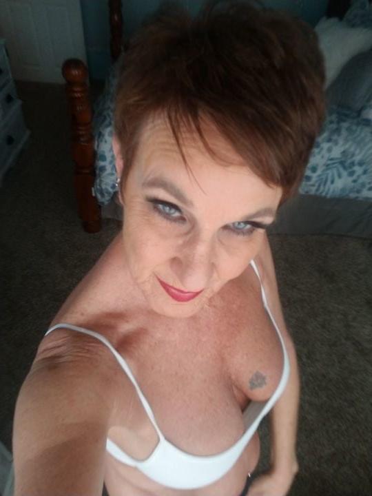 25P sexy grandma 23