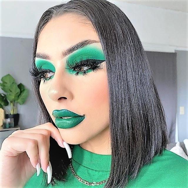 25P Makeup fetish 72